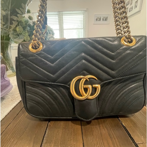 Gucci leather bag - Picture 1 of 4